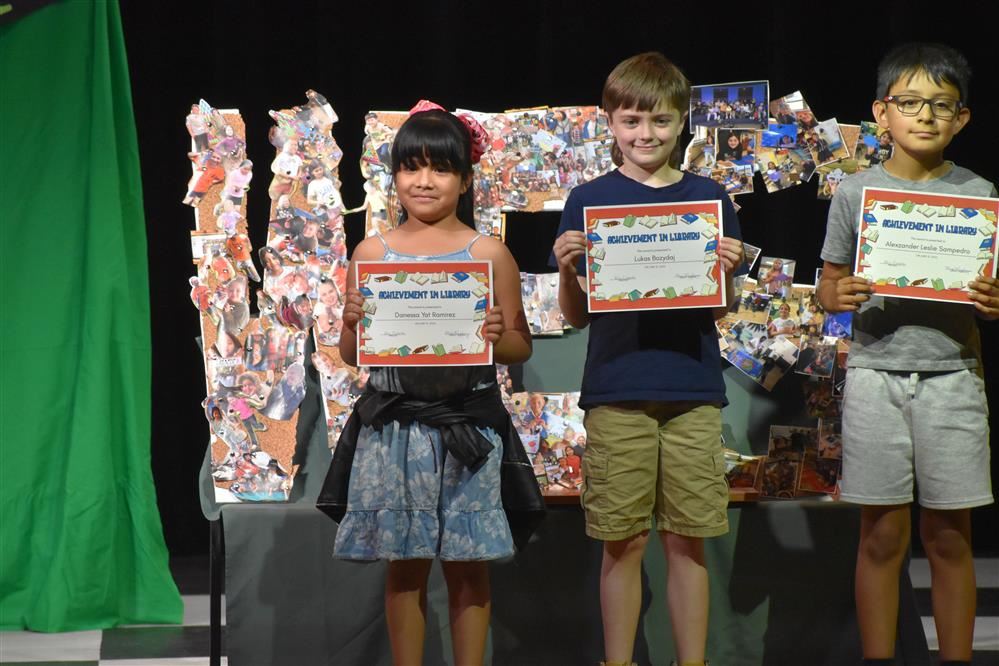  Moving up ceremony